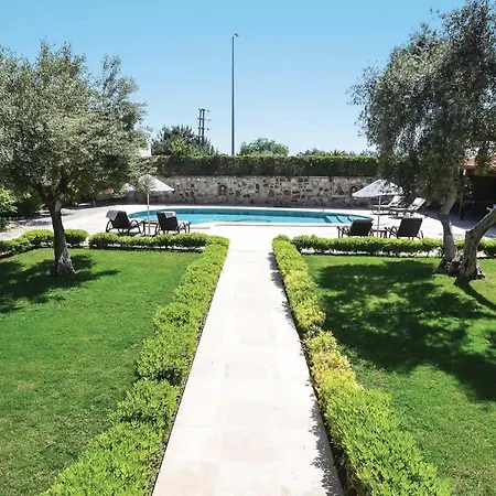 Sleeps 8 Air Con Wifi فيلة بيتيس